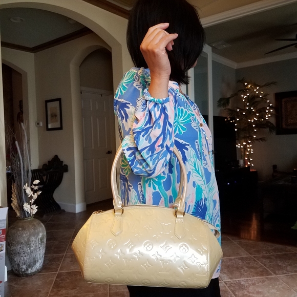 SOLD@!  Louis Vuitton Beige Sherwood Monogram Sa - Picture 1 of 12